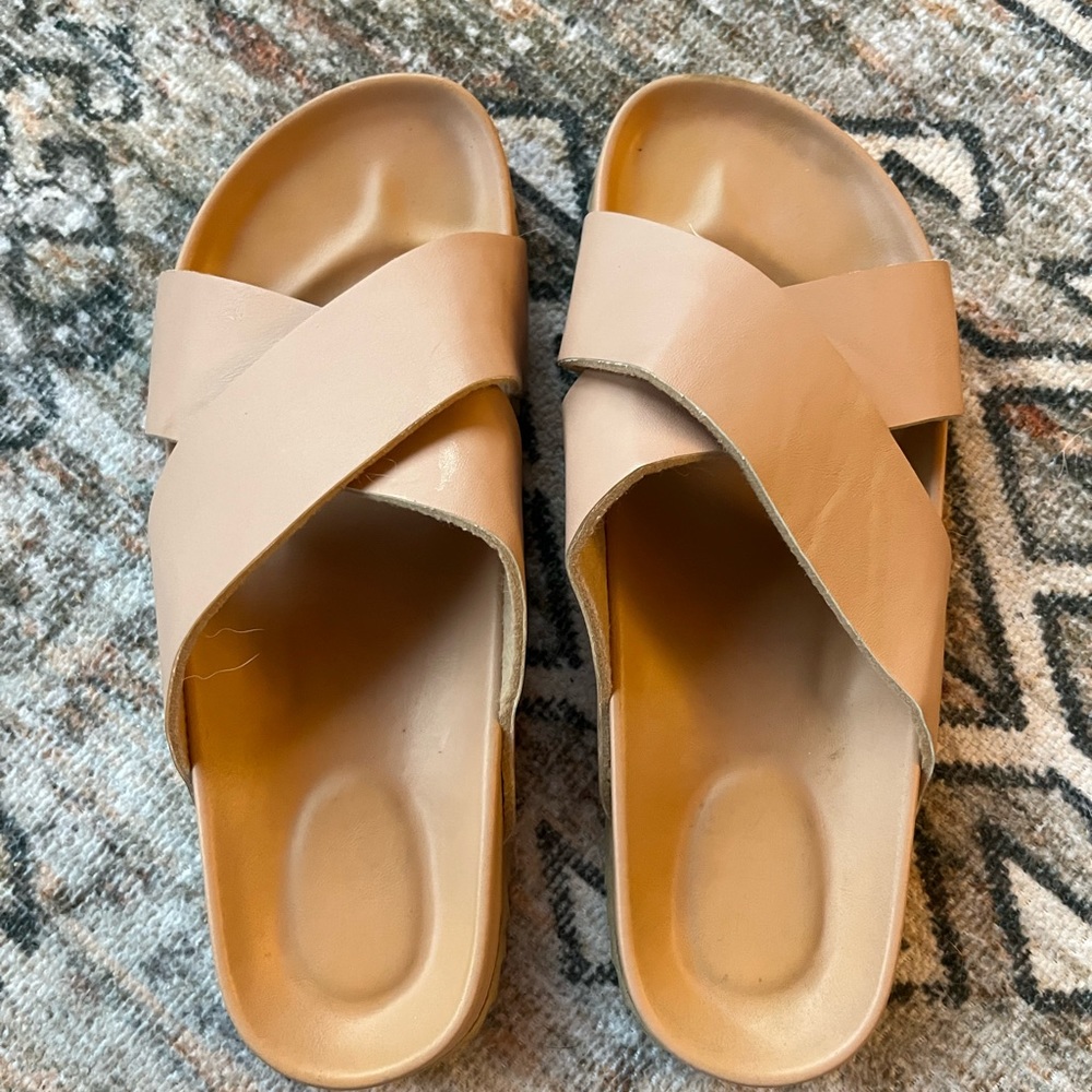 Leather sandals